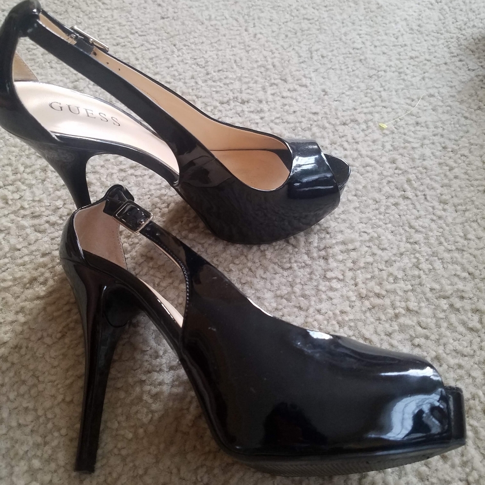 Guess Heels - Picture 2 of 4